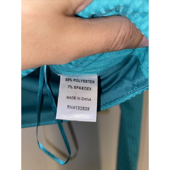 Superdown Top Teal Emerald Twist Front Ribbed Long Sleeve Crop Small Revolve - Picture 6 of 8